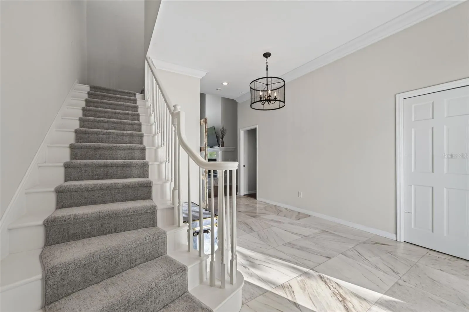 226 SAINT JAMES PARK