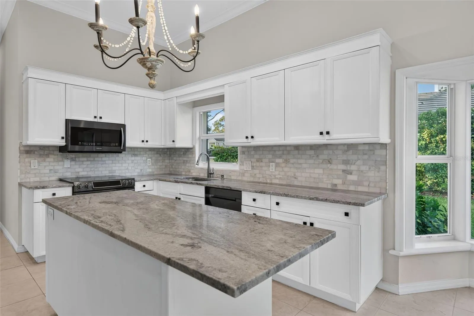 226 SAINT JAMES PARK