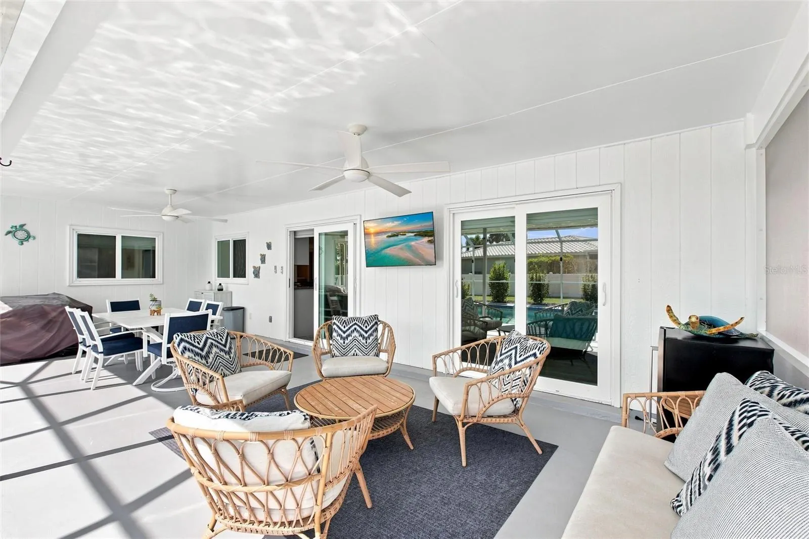 302 DEGAS DR