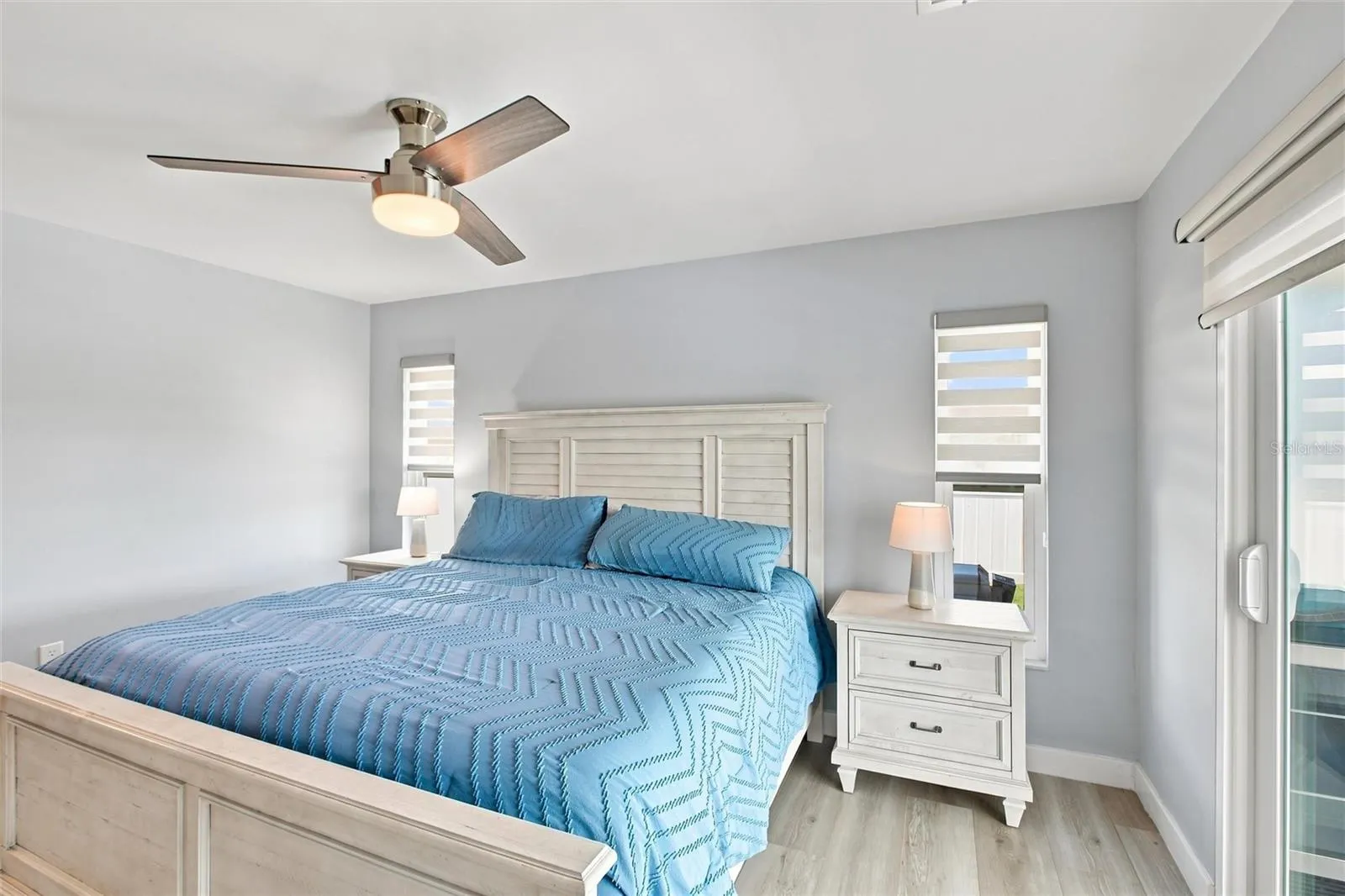 302 DEGAS DR