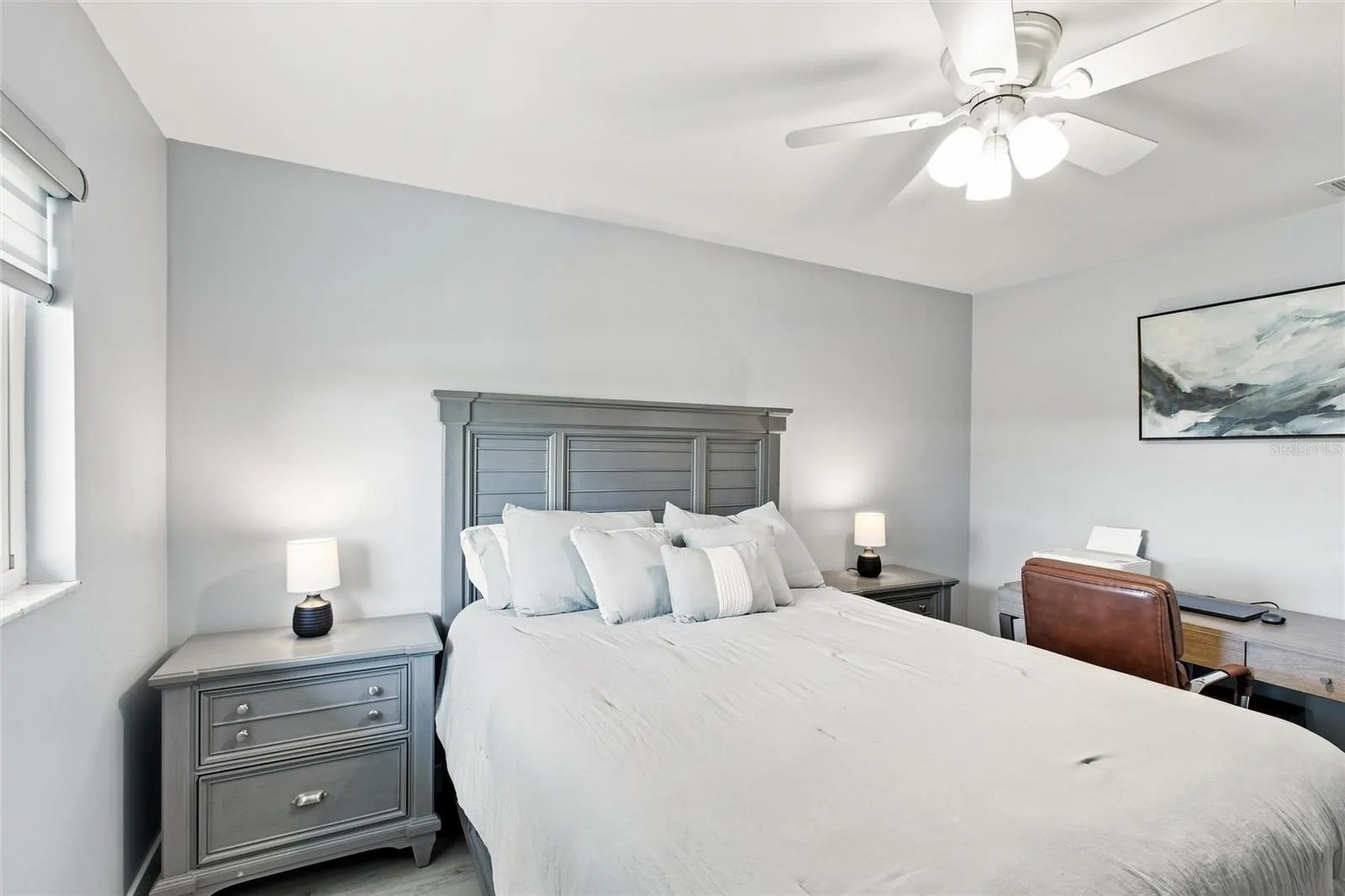 302 DEGAS DR