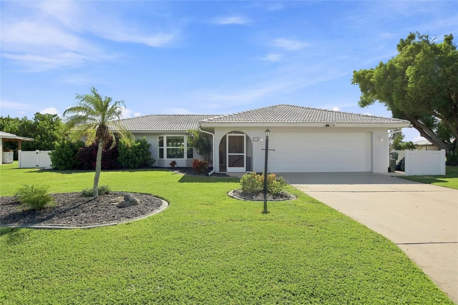 302 DEGAS DR