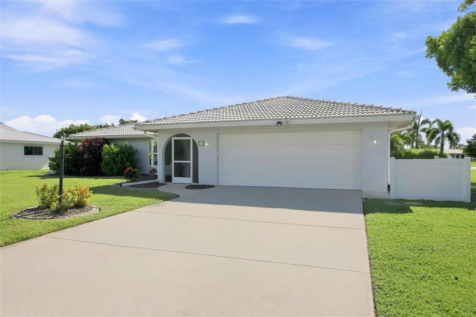 302 DEGAS DR