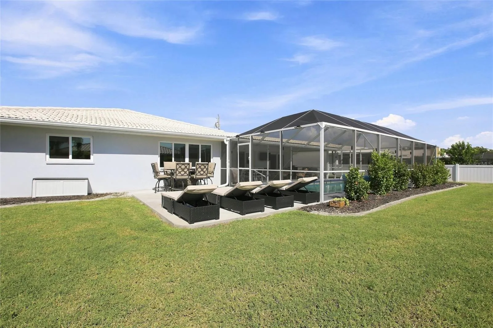 302 DEGAS DR