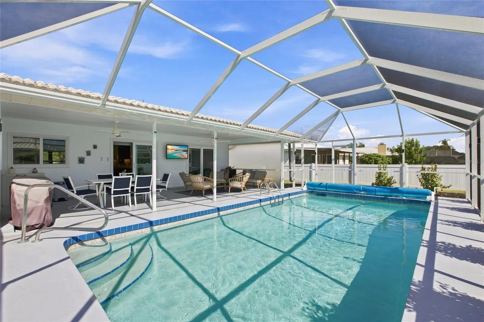 302 DEGAS DR