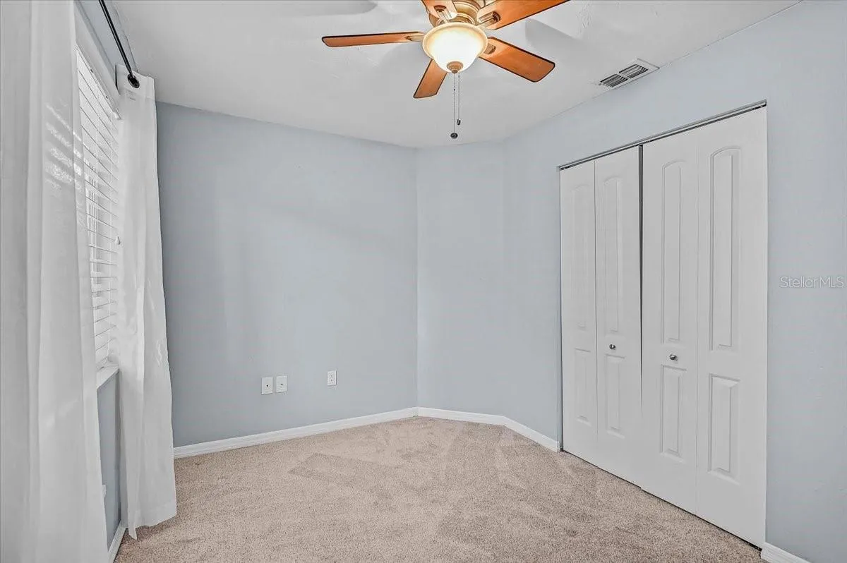 7739 33RD LN E