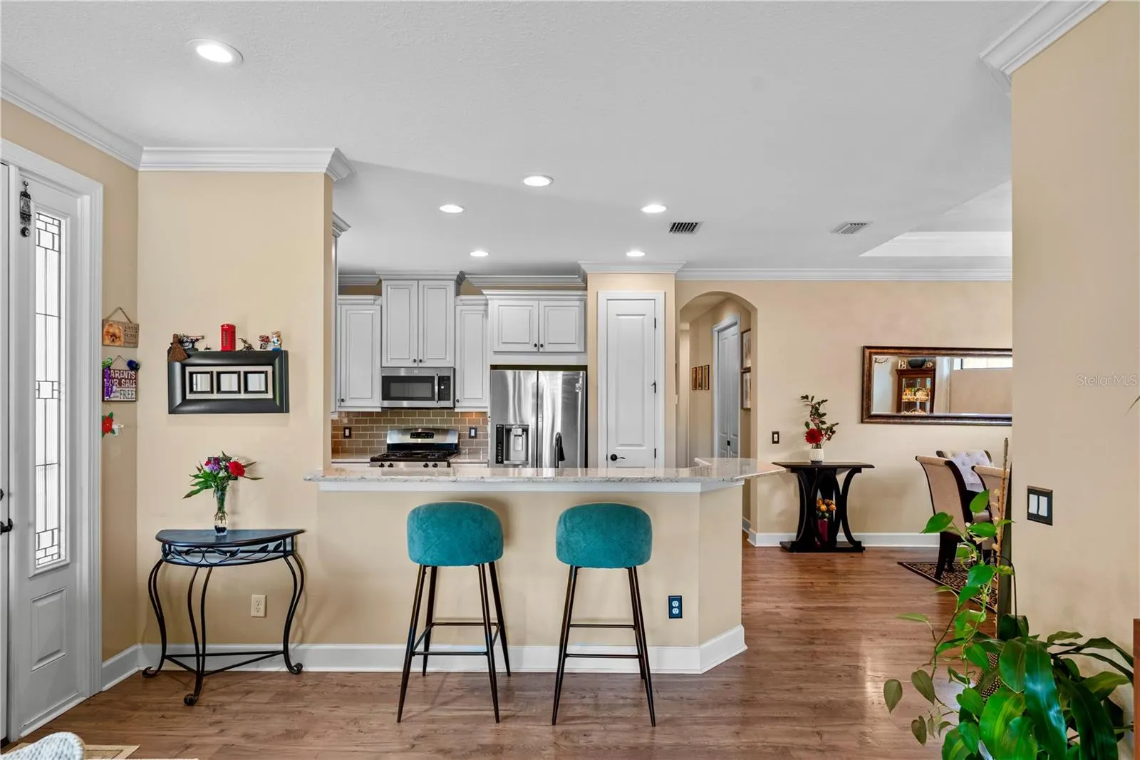 5548 SENTIERO DR