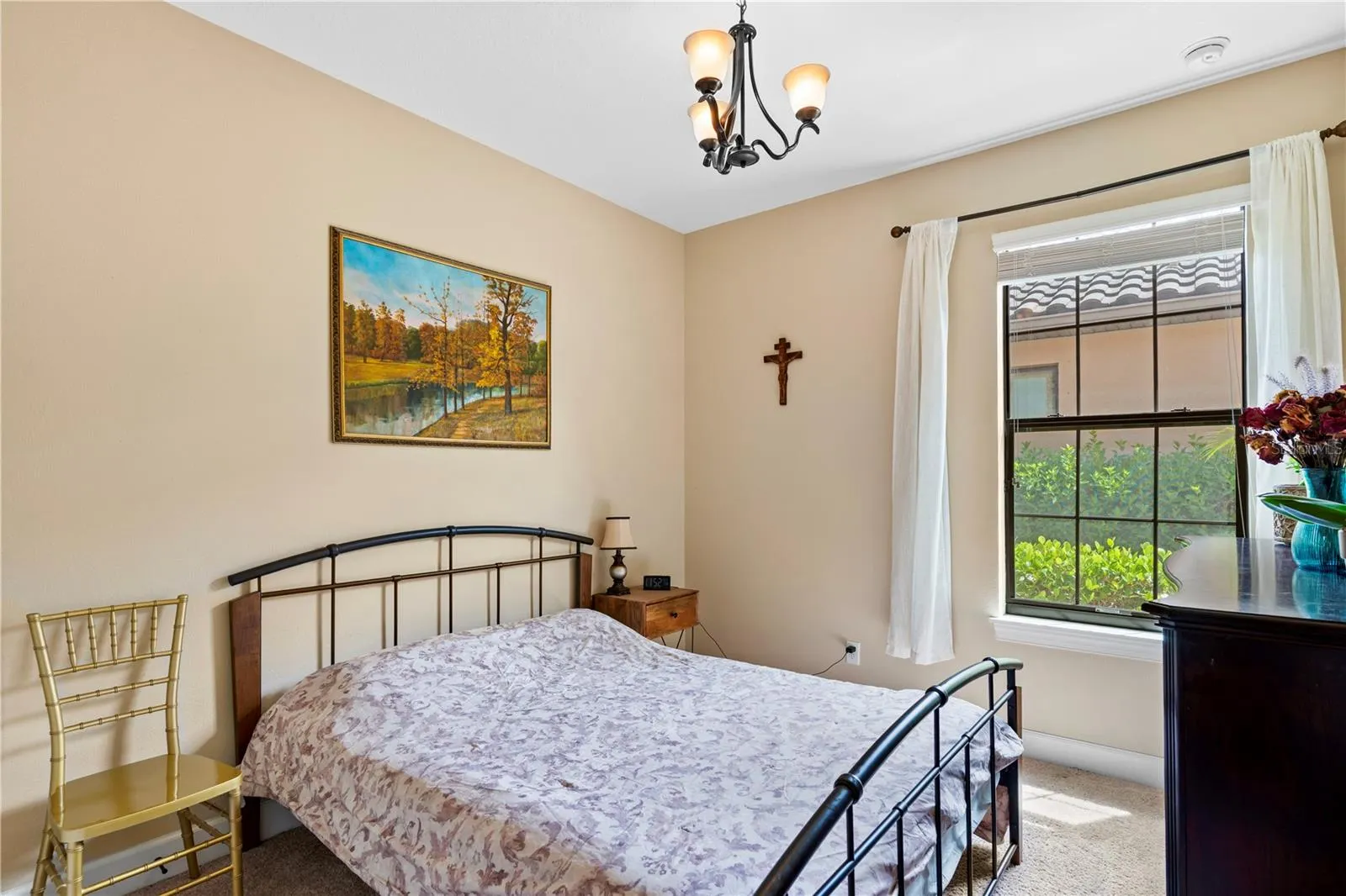 5548 SENTIERO DR