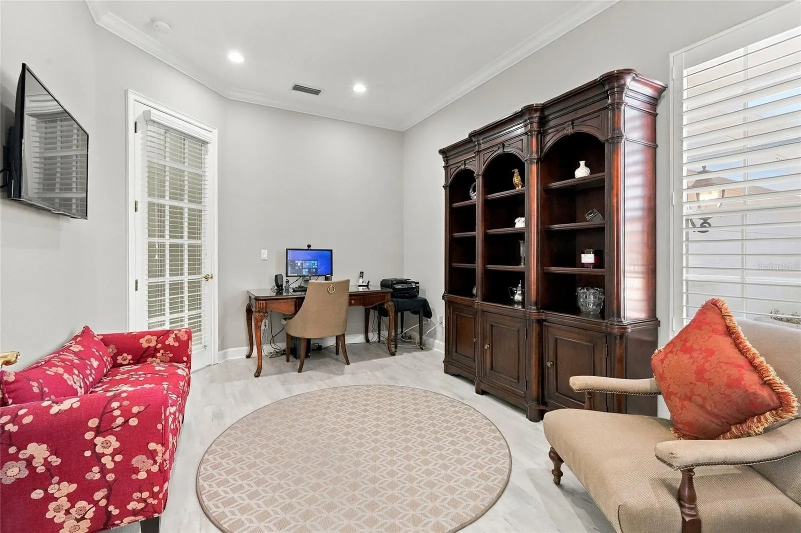 226 MONTELLUNA DR