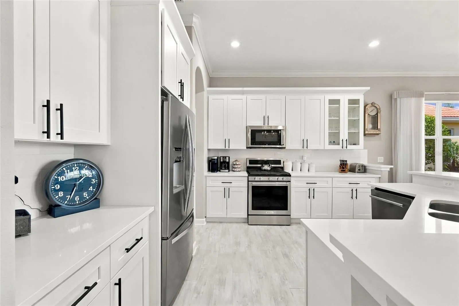 226 MONTELLUNA DR