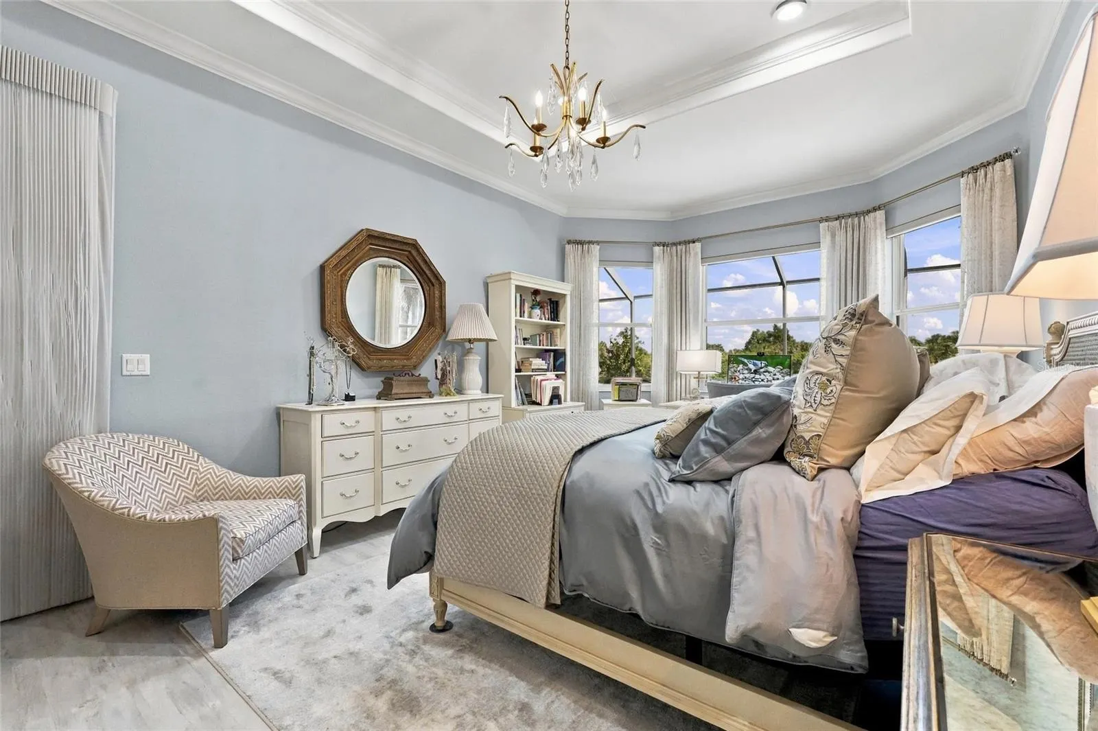 226 MONTELLUNA DR