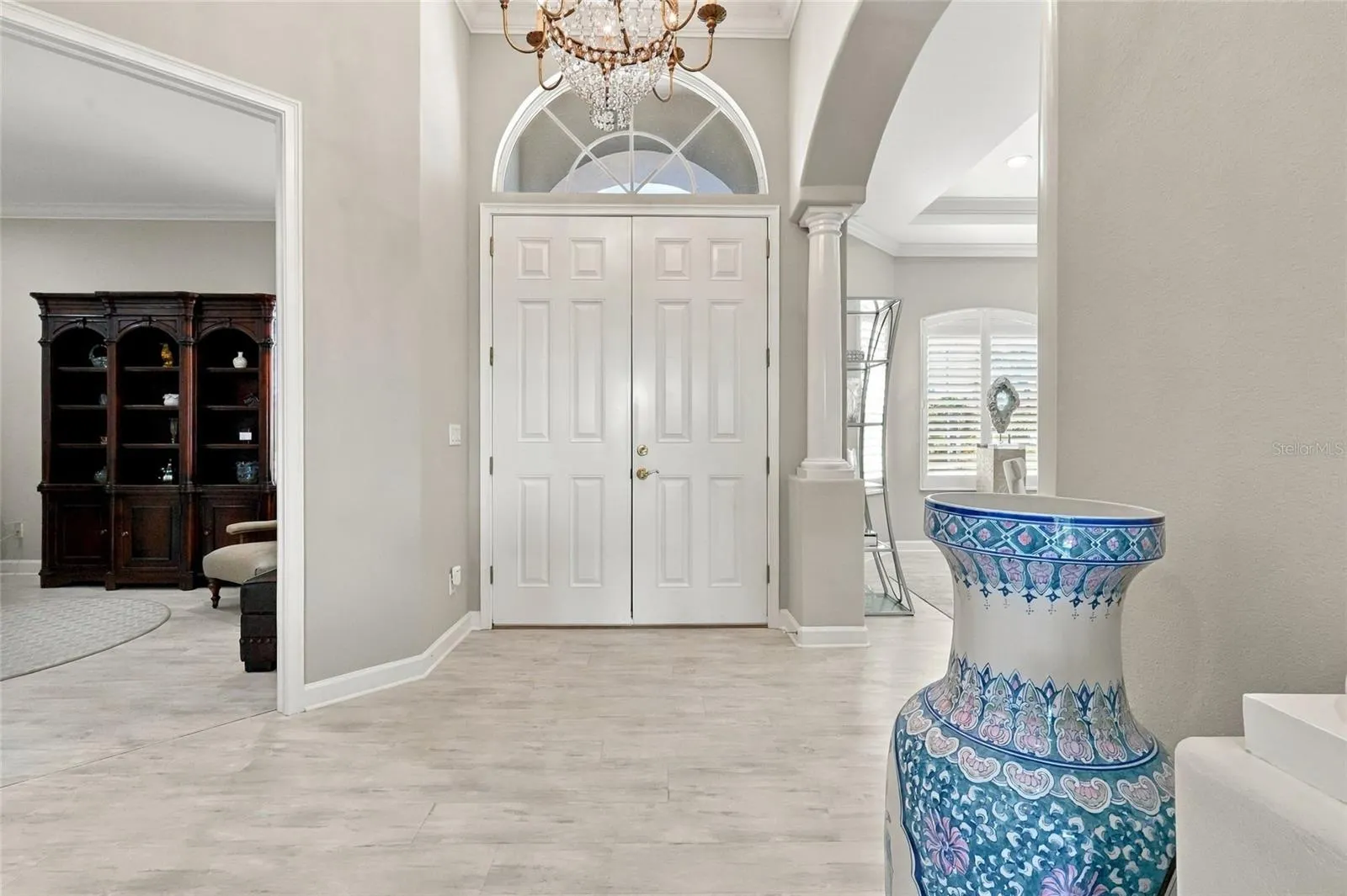 226 MONTELLUNA DR