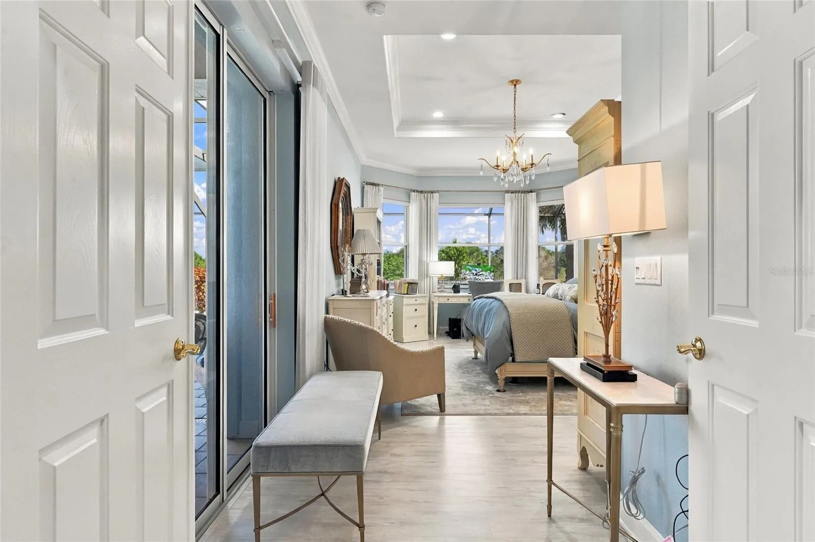 226 MONTELLUNA DR