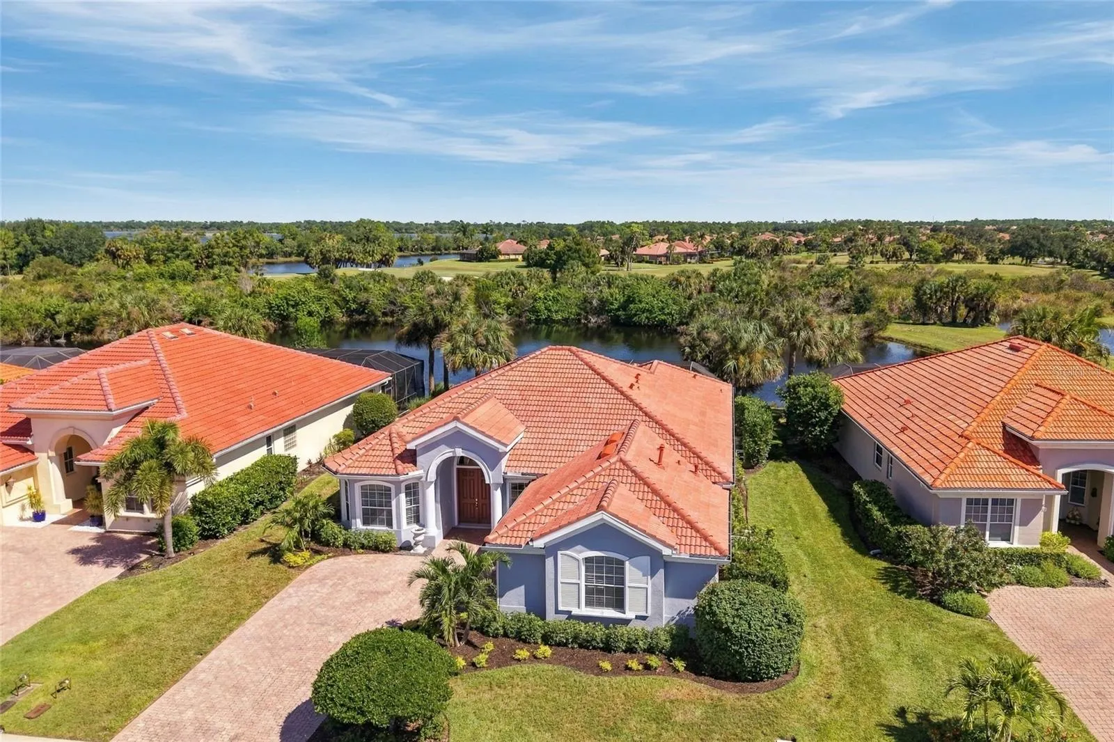 226 MONTELLUNA DR