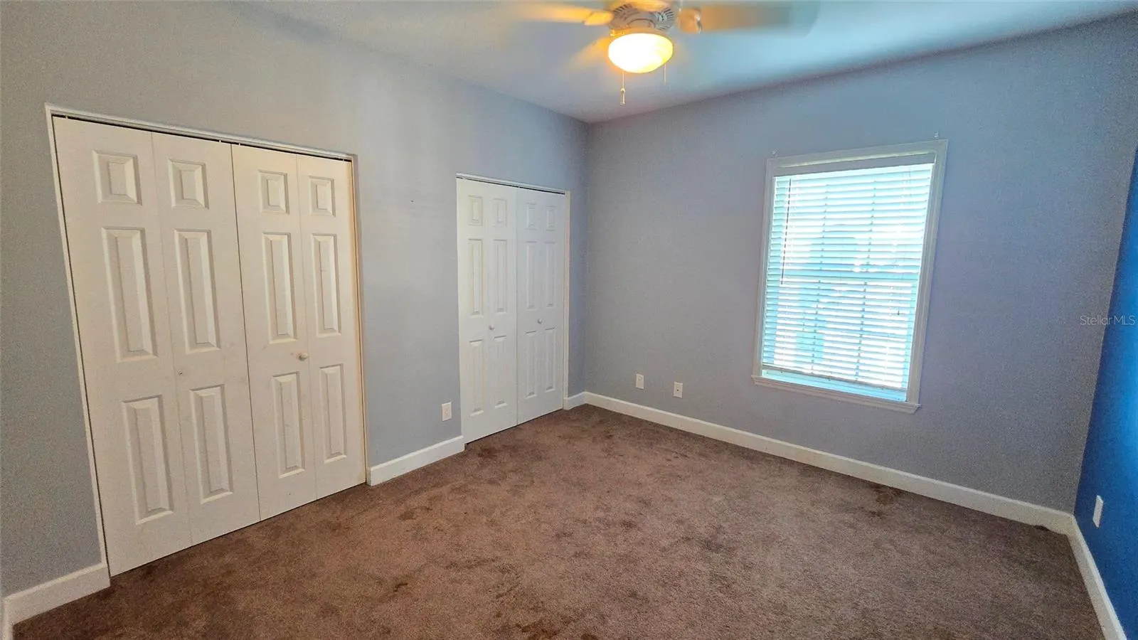 1227 MANGROVE LN