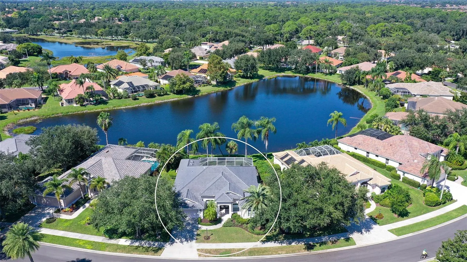 335 PARK TRACE BLVD