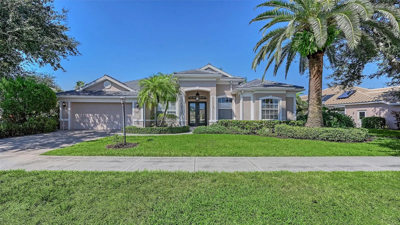 335 PARK TRACE BLVD