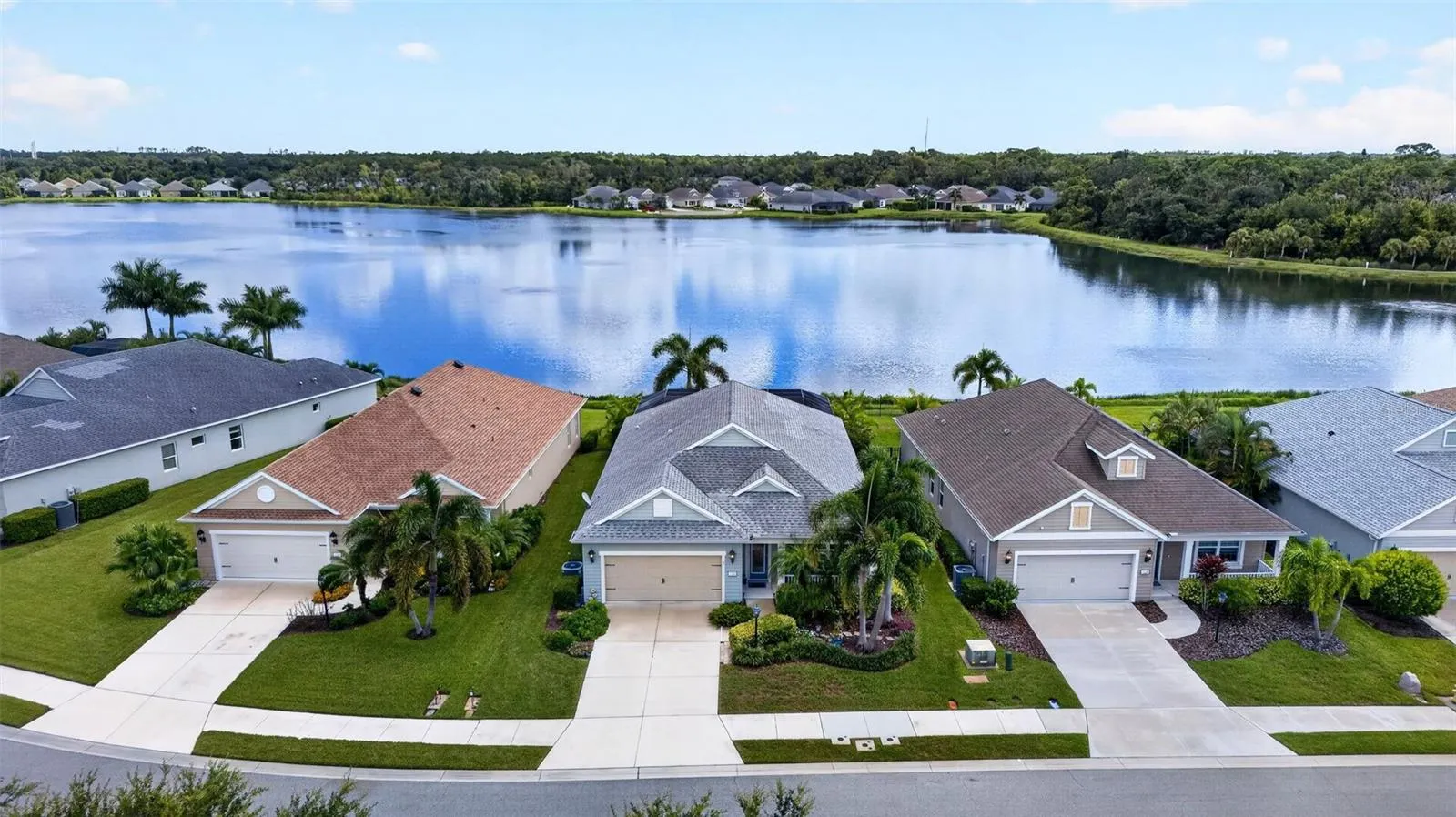 7735 RIDGELAKE CIR