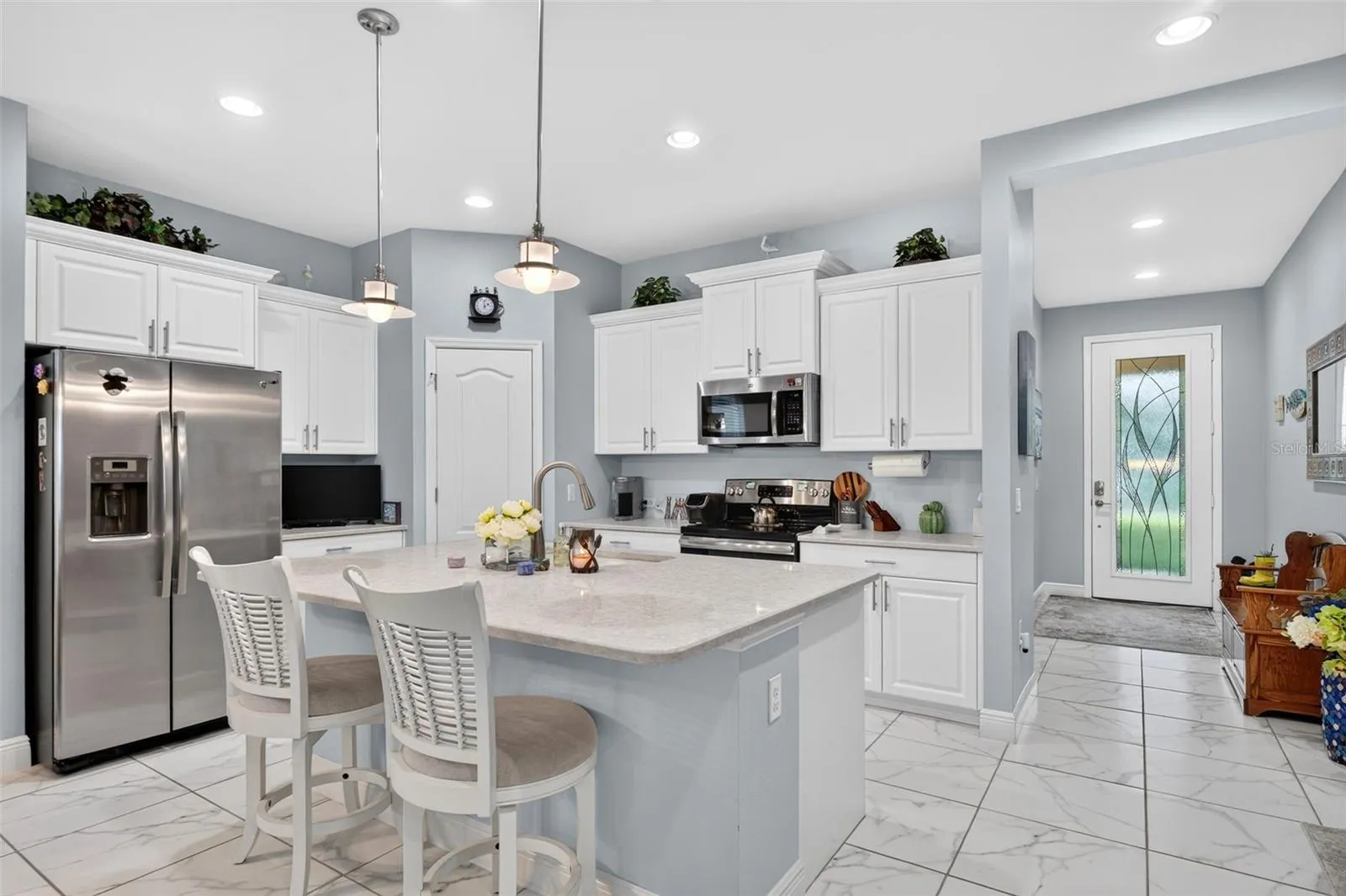 7735 RIDGELAKE CIR
