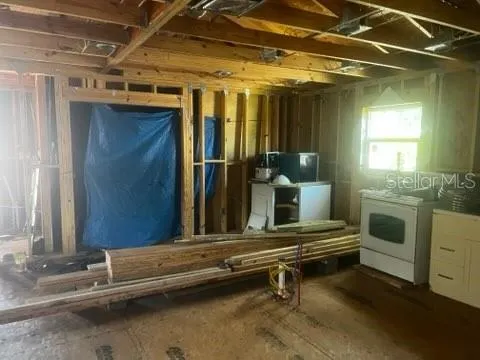 210 PATTERSON AVE
