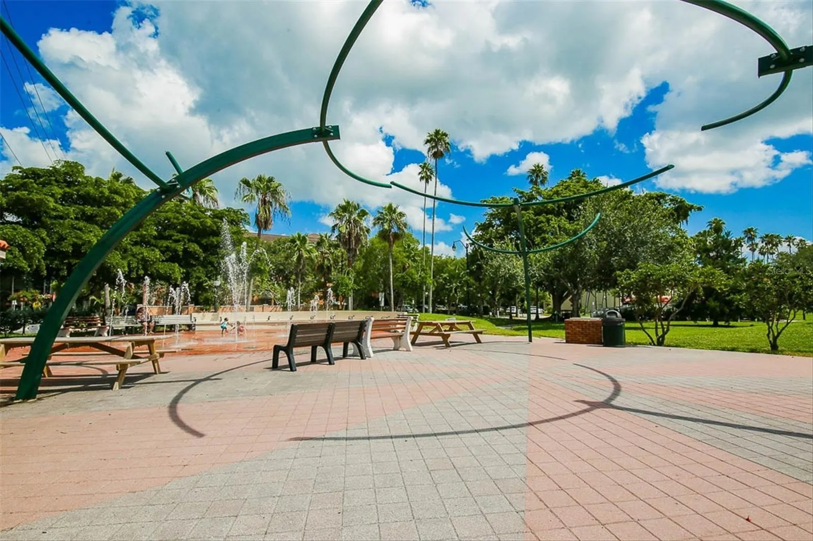 712 GRANADA AVE #2 #2