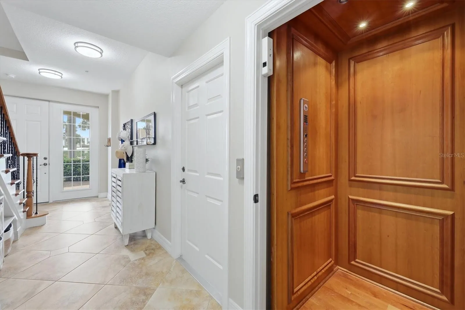 712 GRANADA AVE #2 #2