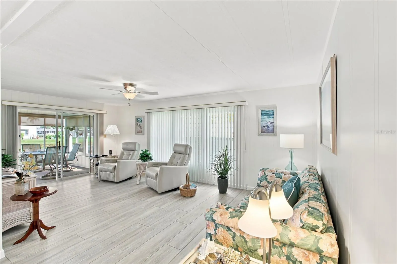 106 KING ARTHUR DR