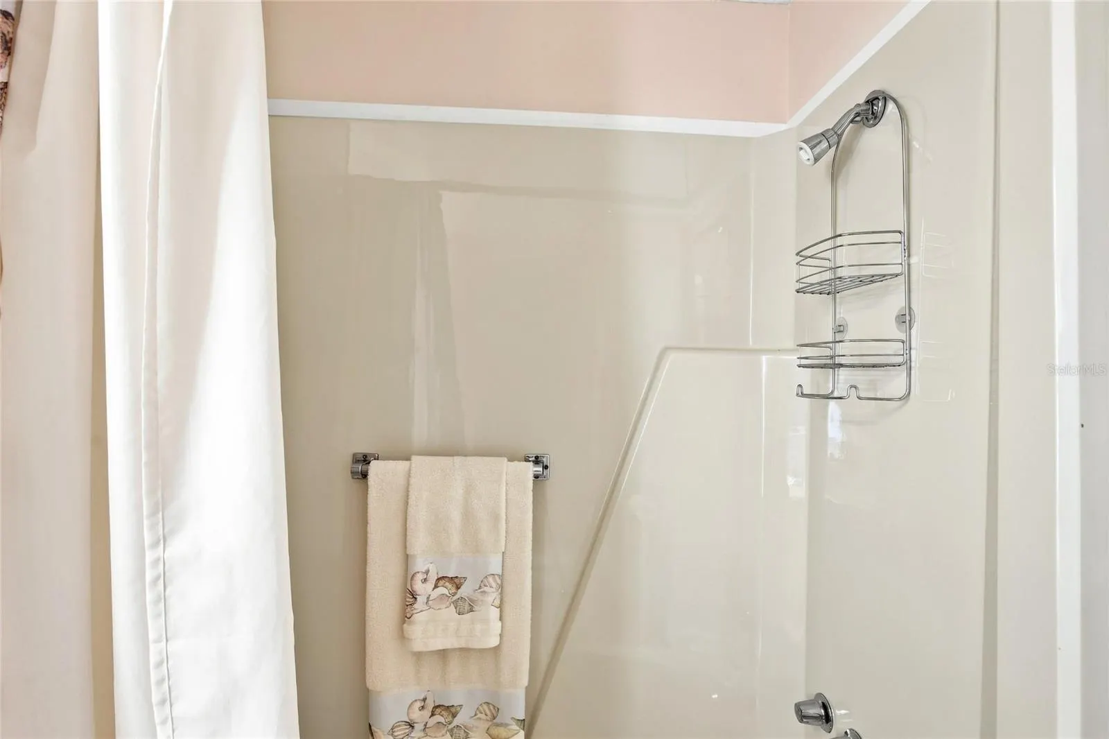 106 KING ARTHUR DR