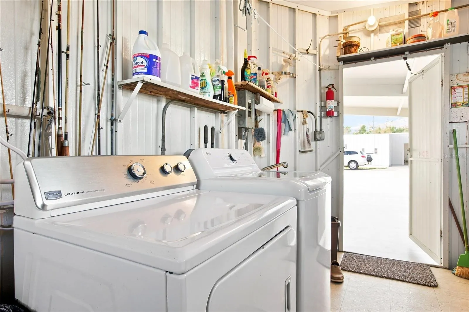106 KING ARTHUR DR