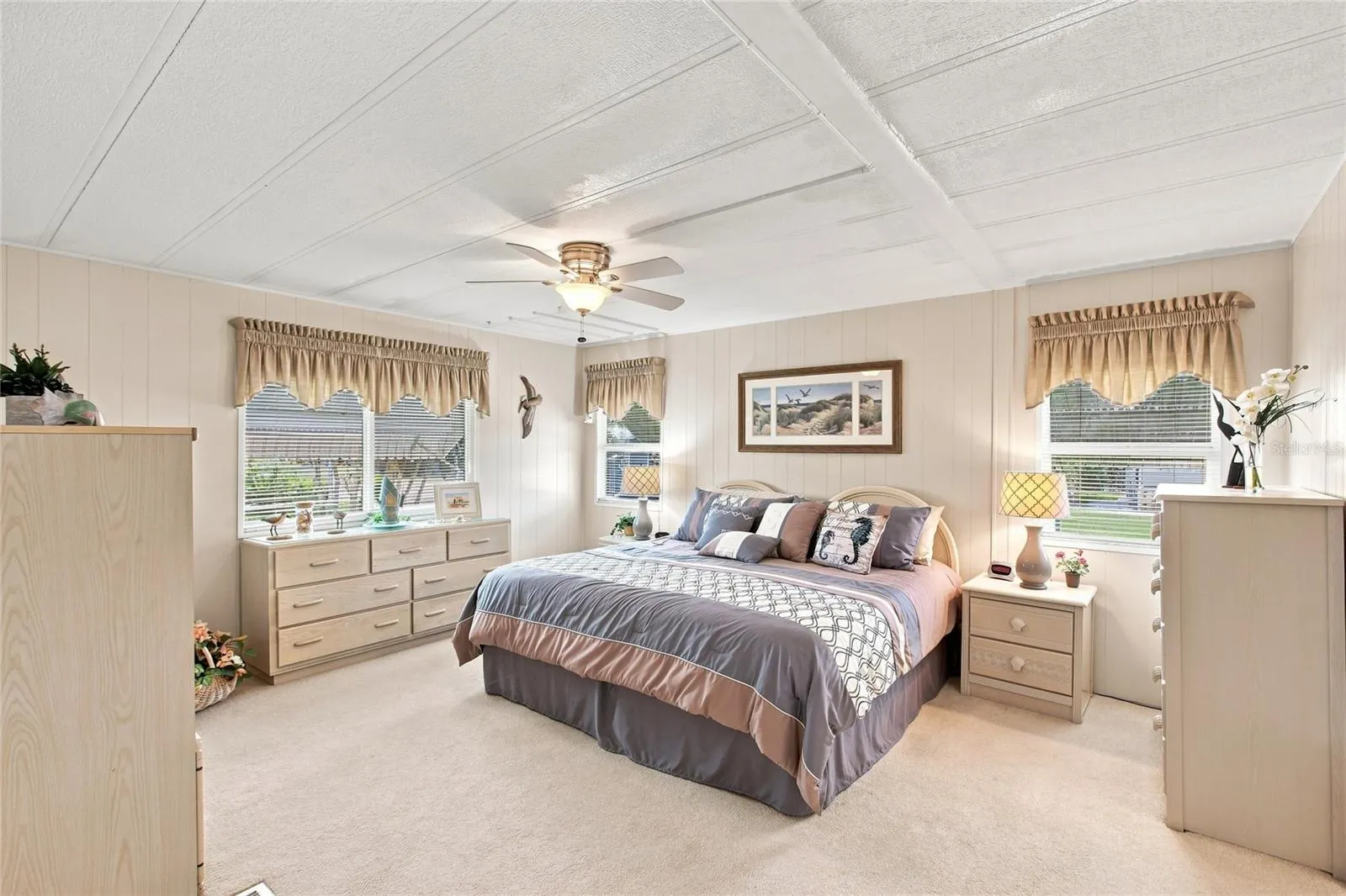 106 KING ARTHUR DR