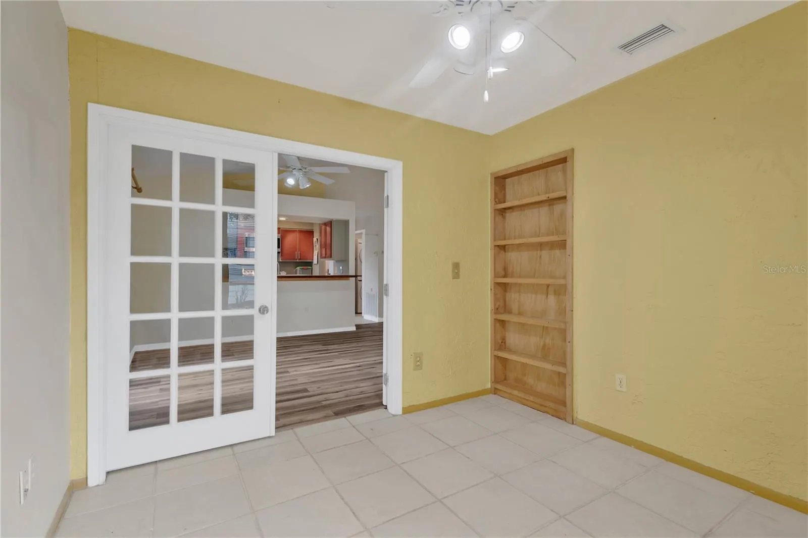 5546 34TH CT E