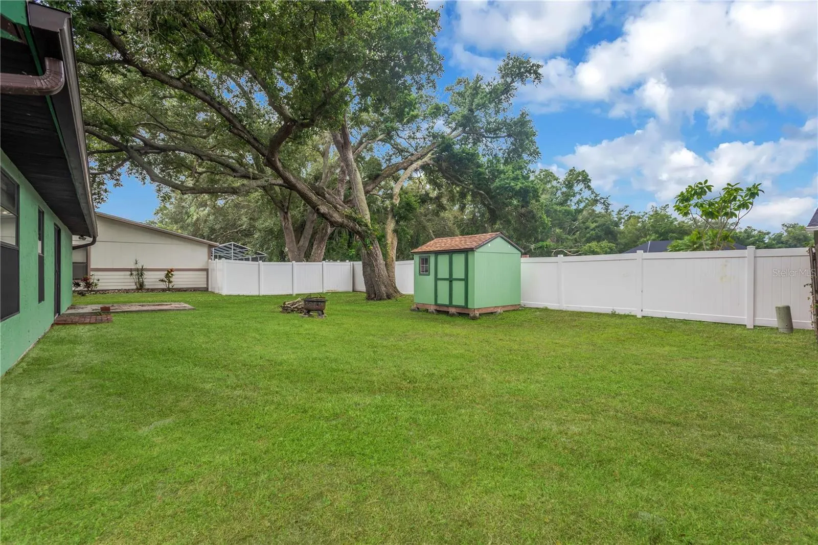 5546 34TH CT E