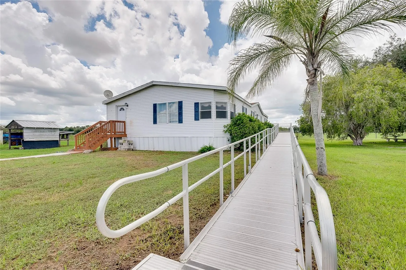 8235 STATE ROAD 64 W