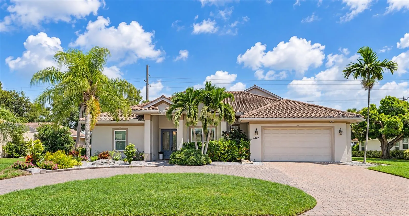 1417 LANDVIEW LN