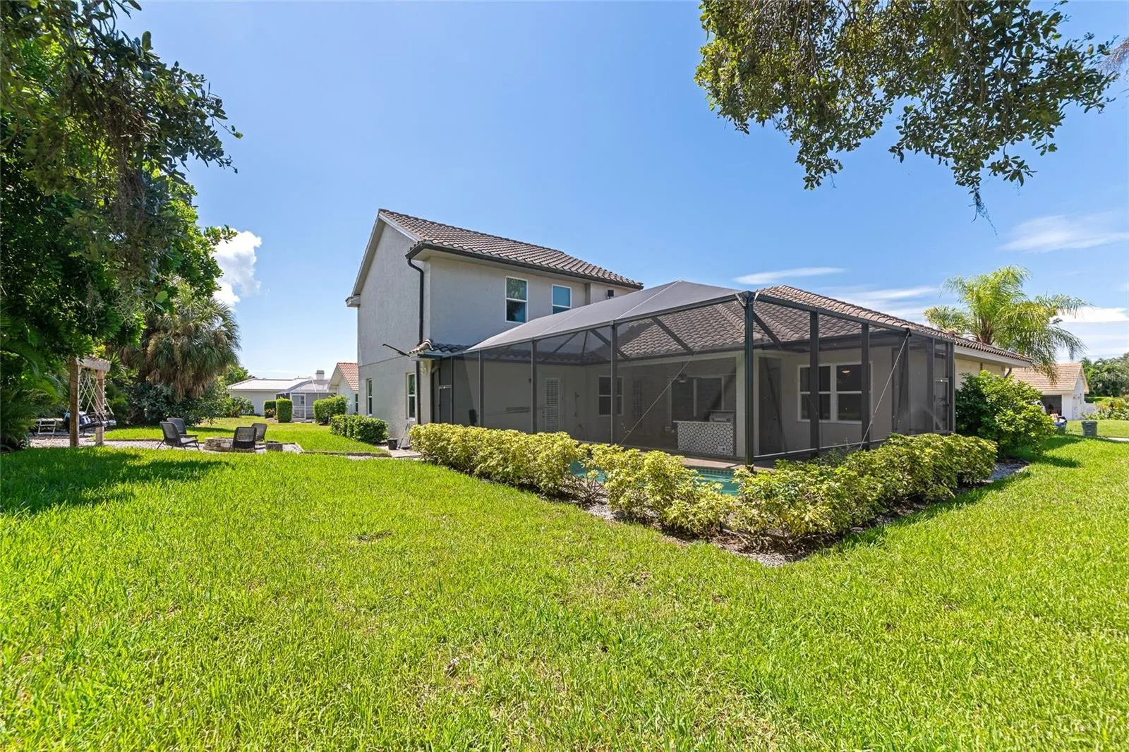 1417 LANDVIEW LN