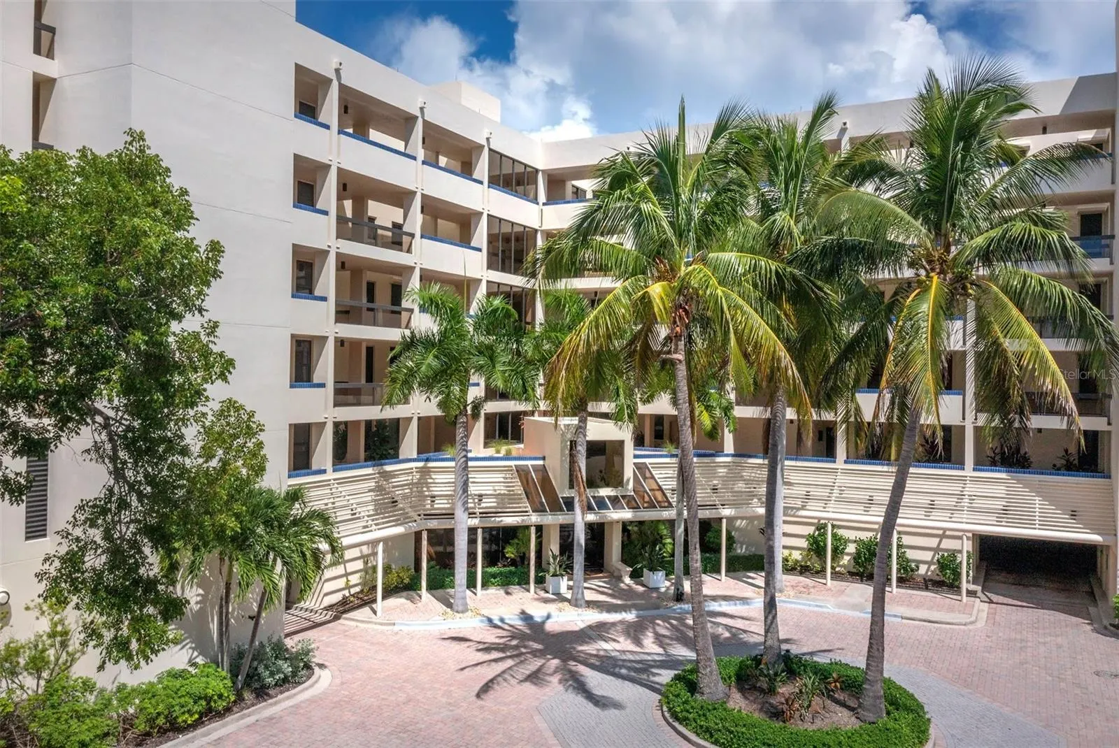 2020 HARBOURSIDE DR #442 #442