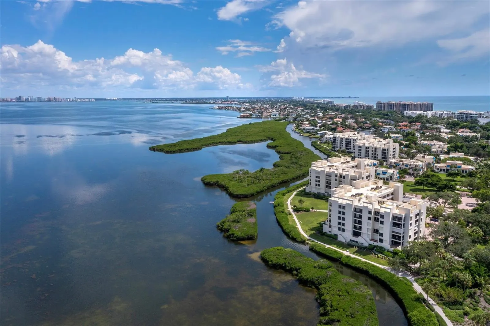 2020 HARBOURSIDE DR #442 #442