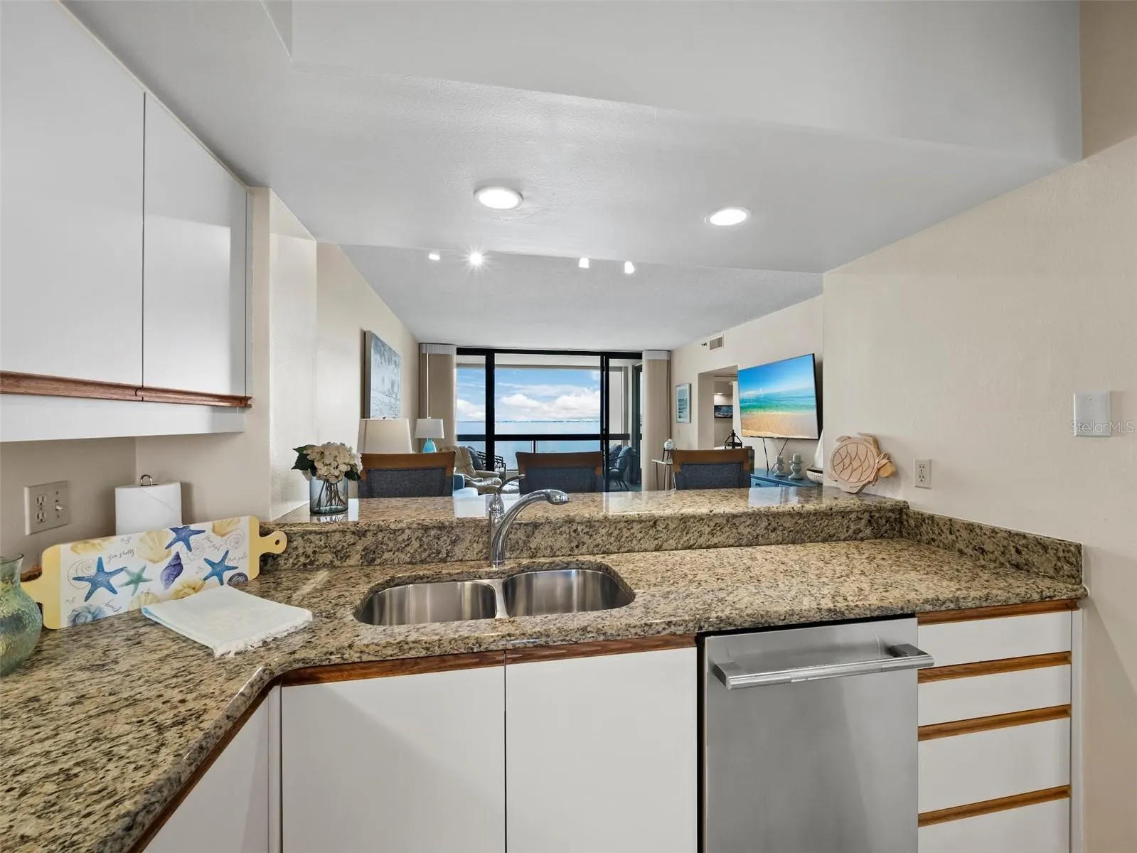 2020 HARBOURSIDE DR #442 #442