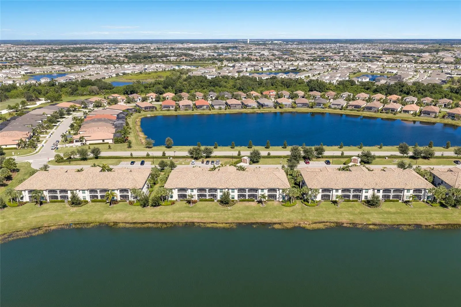 5614 PALMER CIR #206 #206