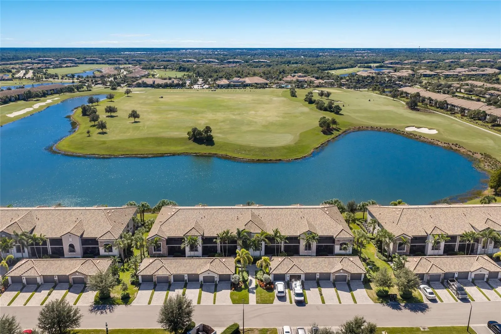 5614 PALMER CIR #206 #206