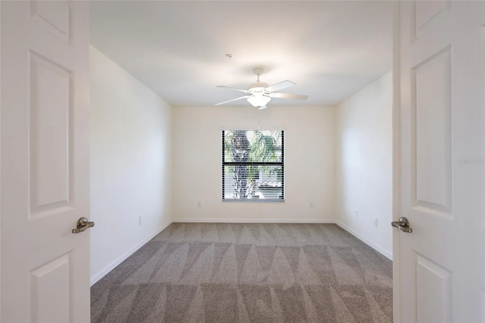 5614 PALMER CIR #206 #206