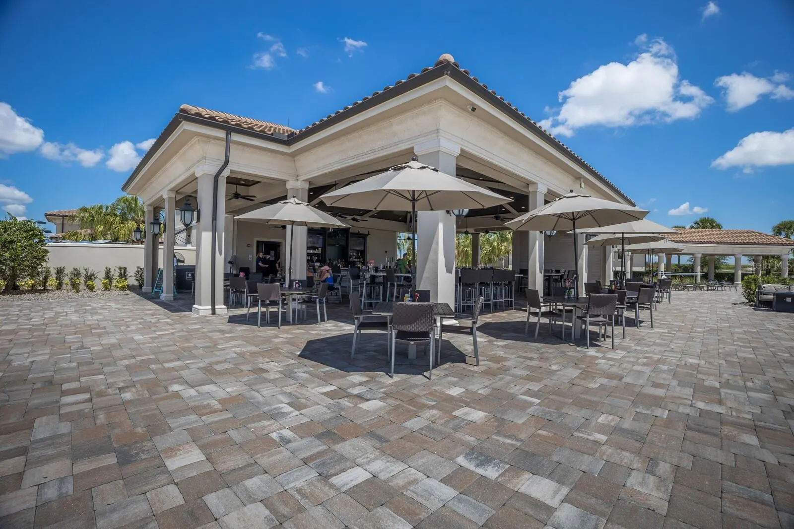 5614 PALMER CIR #206 #206
