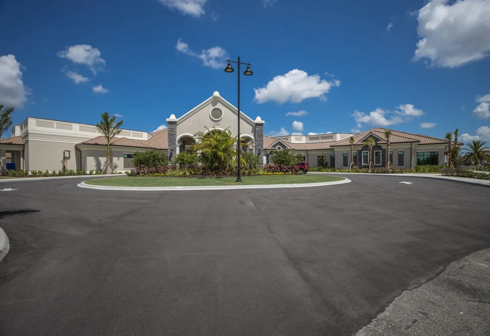5614 PALMER CIR #206 #206