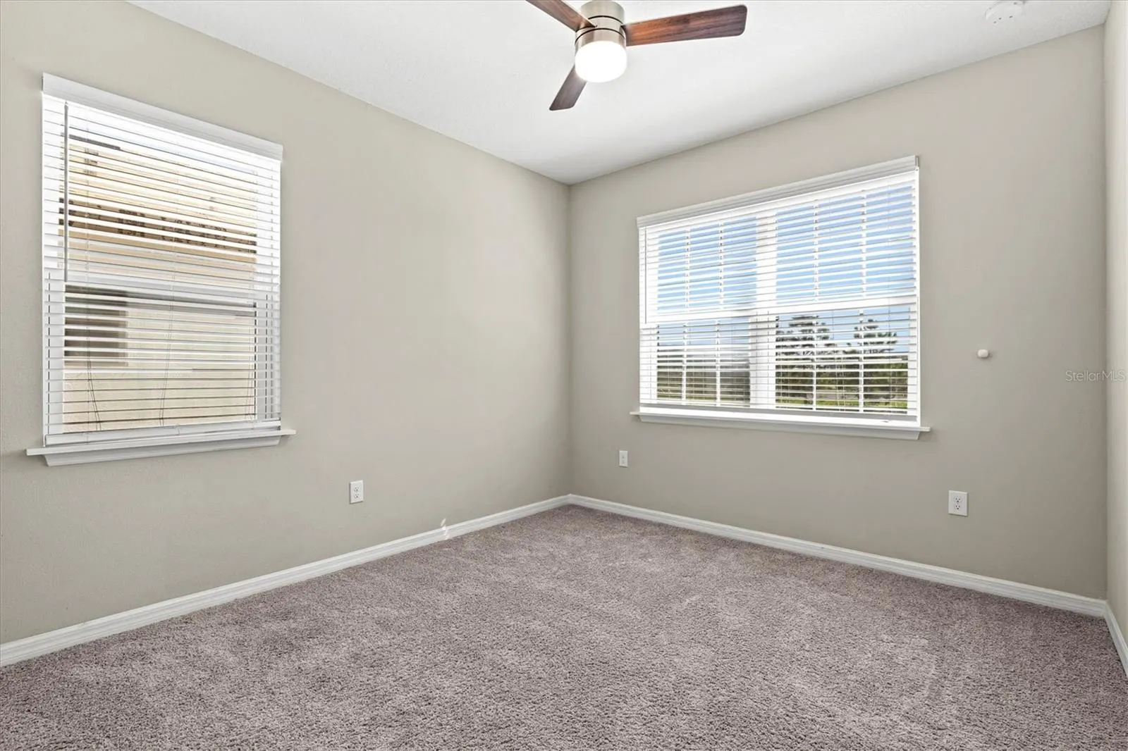 15233 SHADY PALMS LN