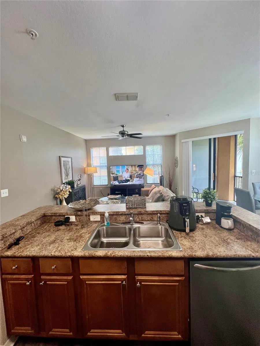 8341 38TH STREET CIR E #202 #202