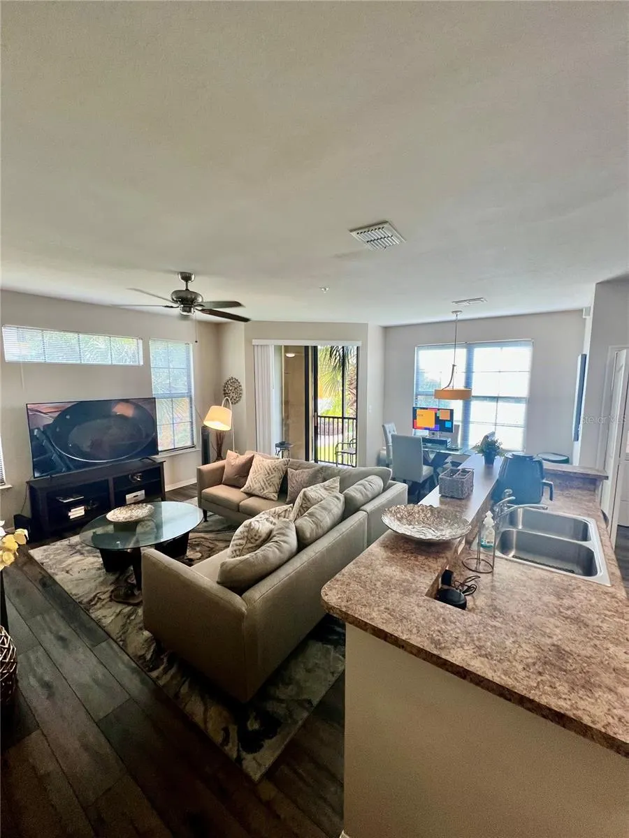 8341 38TH STREET CIR E #202 #202