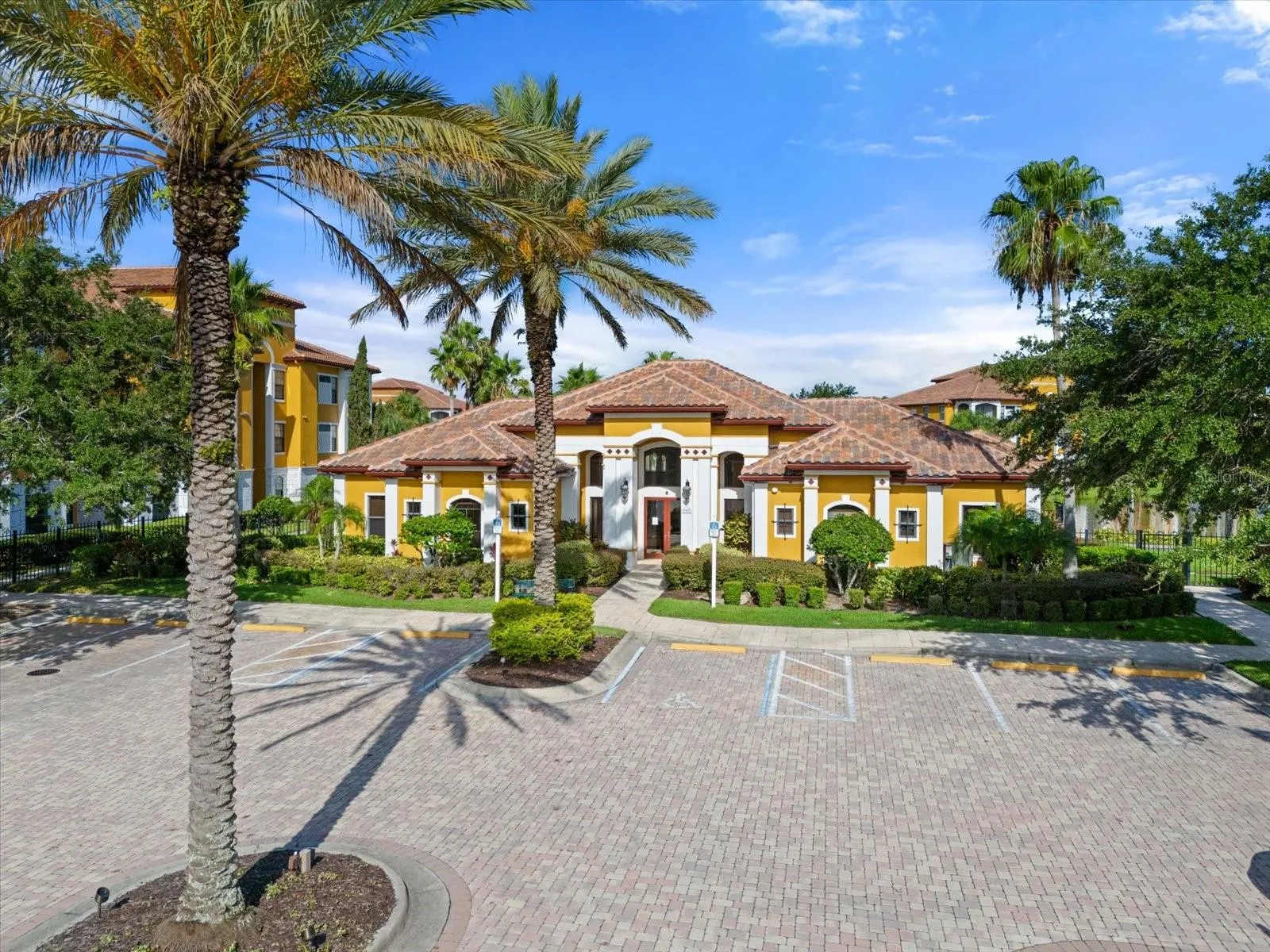8341 38TH STREET CIR E #202 #202