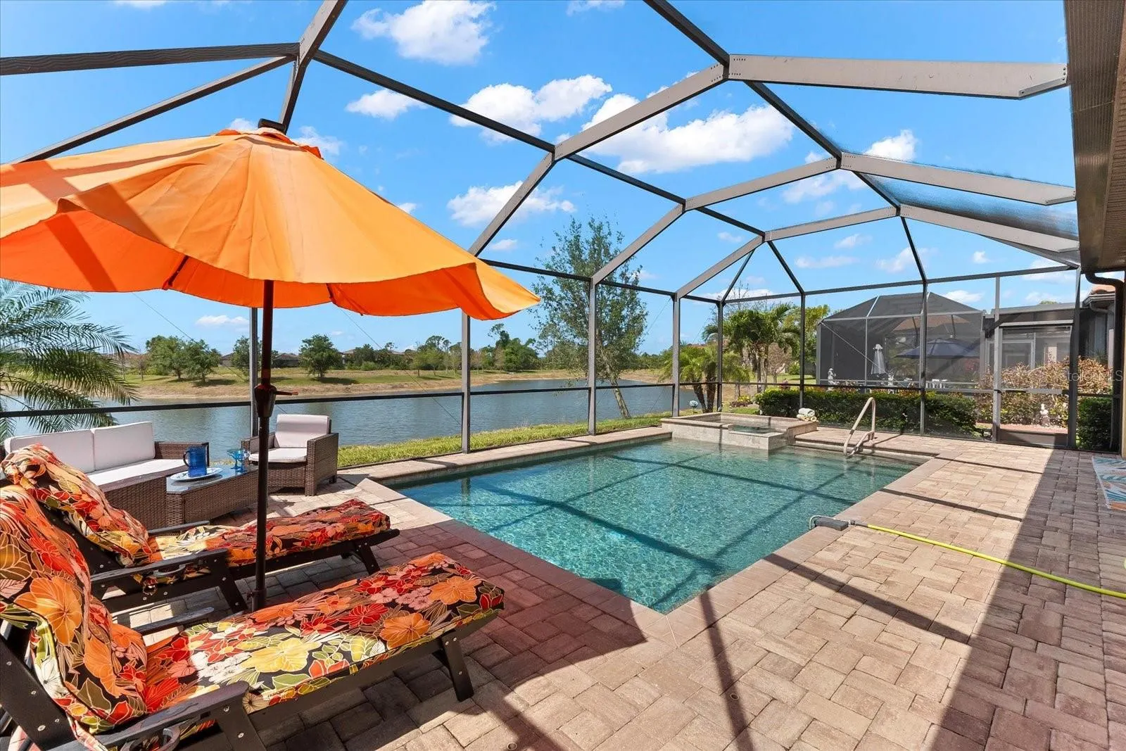 12501 CINQUETERRE DR