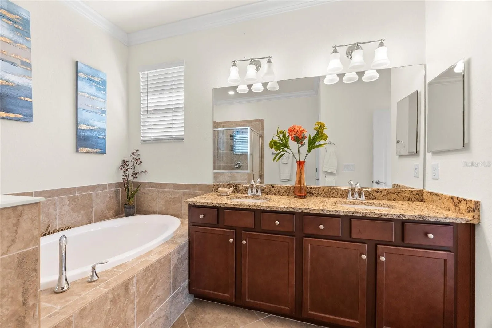 12501 CINQUETERRE DR
