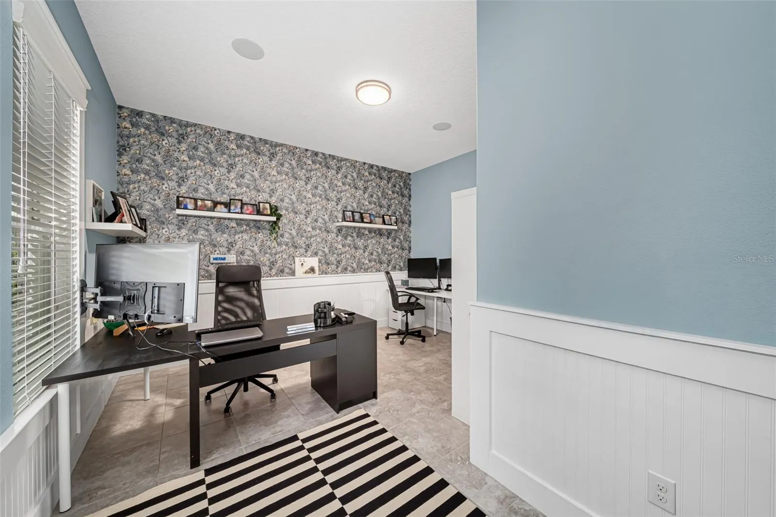 6195 ANISE DR